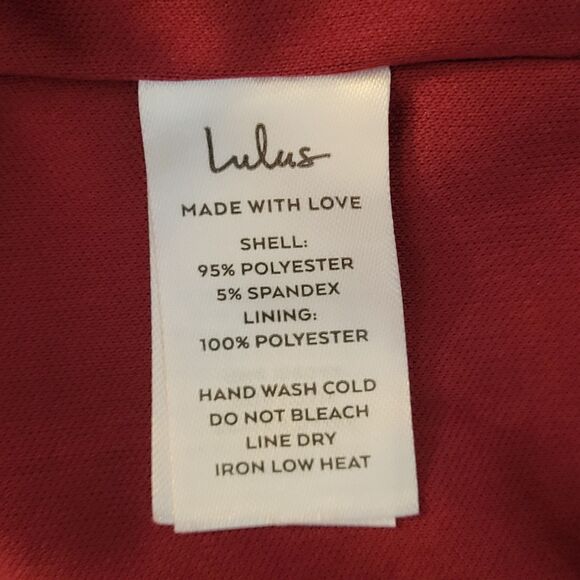 Lulu's NWT Burgundy Velvet Off-the-Shoulder Mini Dress, Sz S - Picture 8 of 13